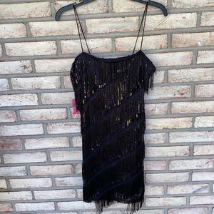 Amazing black flapper dress with fridge and sequins